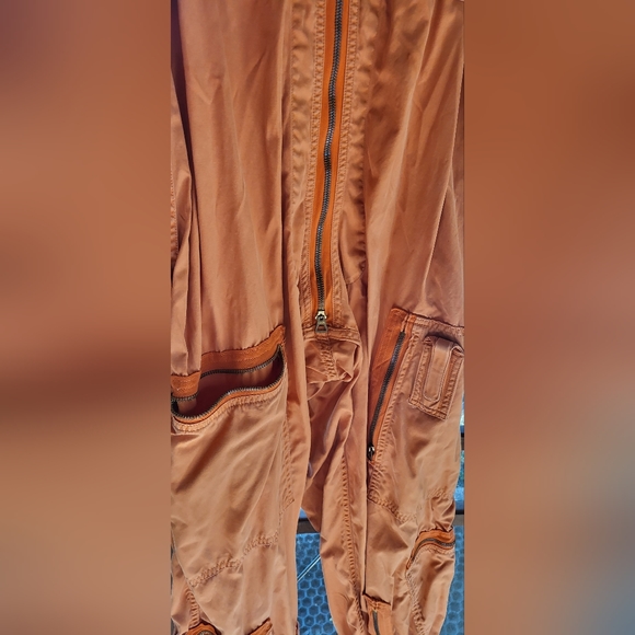 Moving Sale! Vintage orange flight suit great for Halloween - Picture 6 of 11